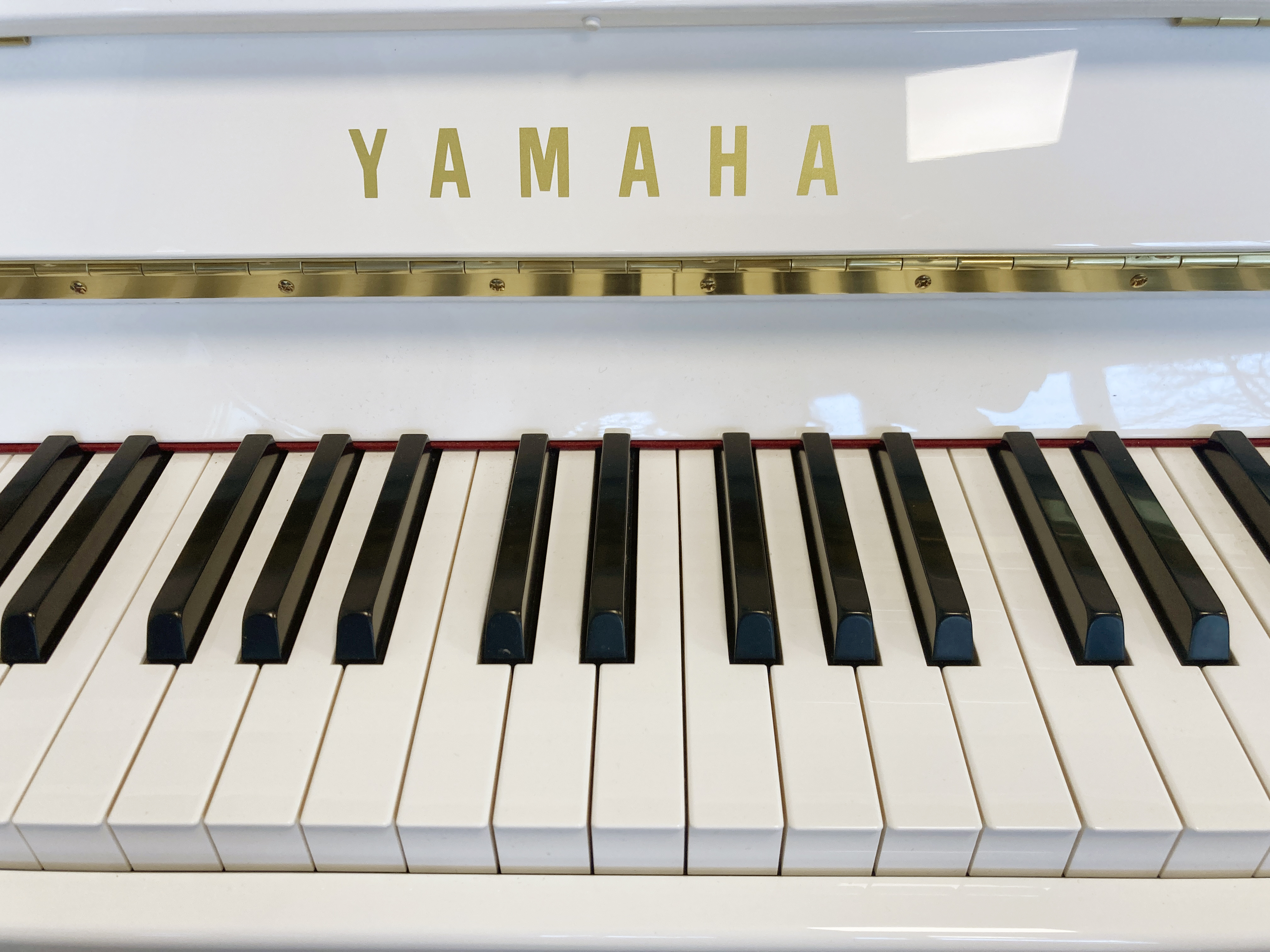 Klavier b1 TC3 TransAcoustic (109 cm)