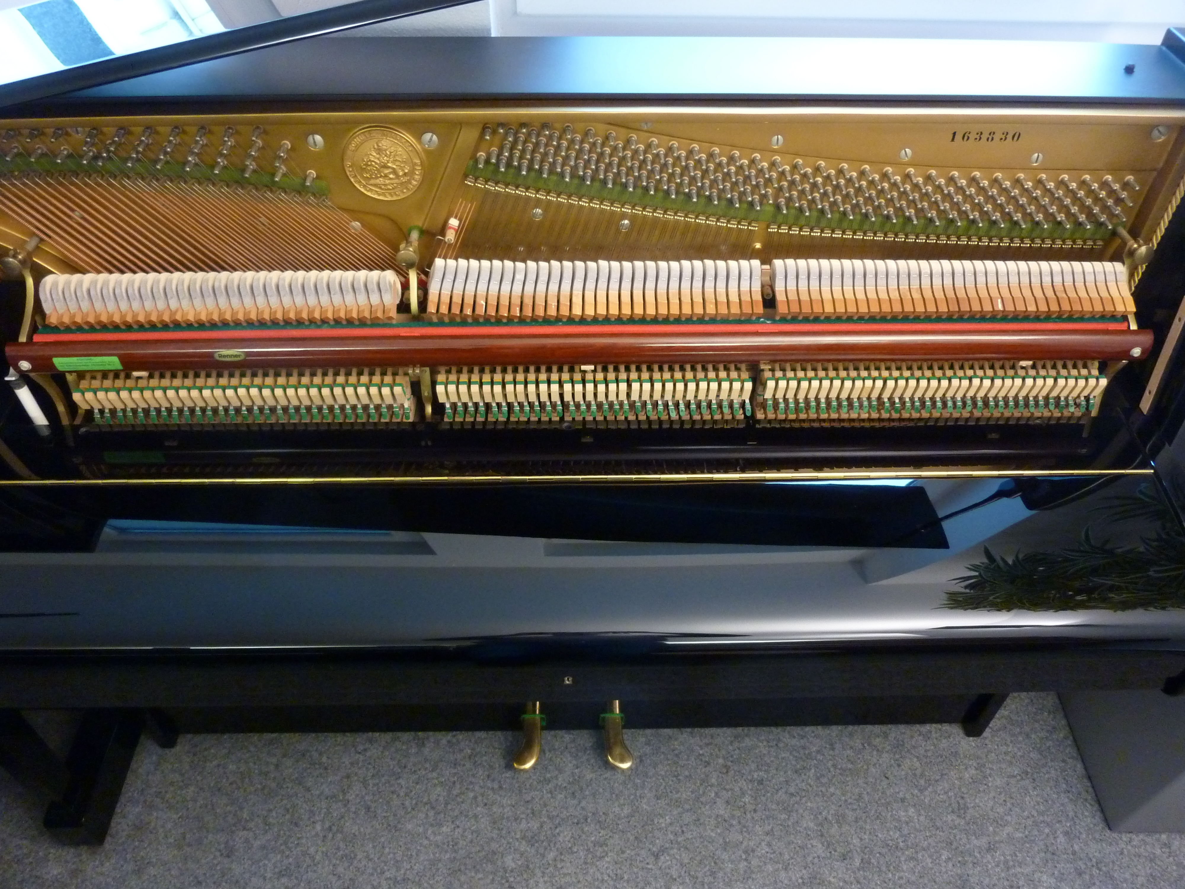 Klavier 12n (114 cm)