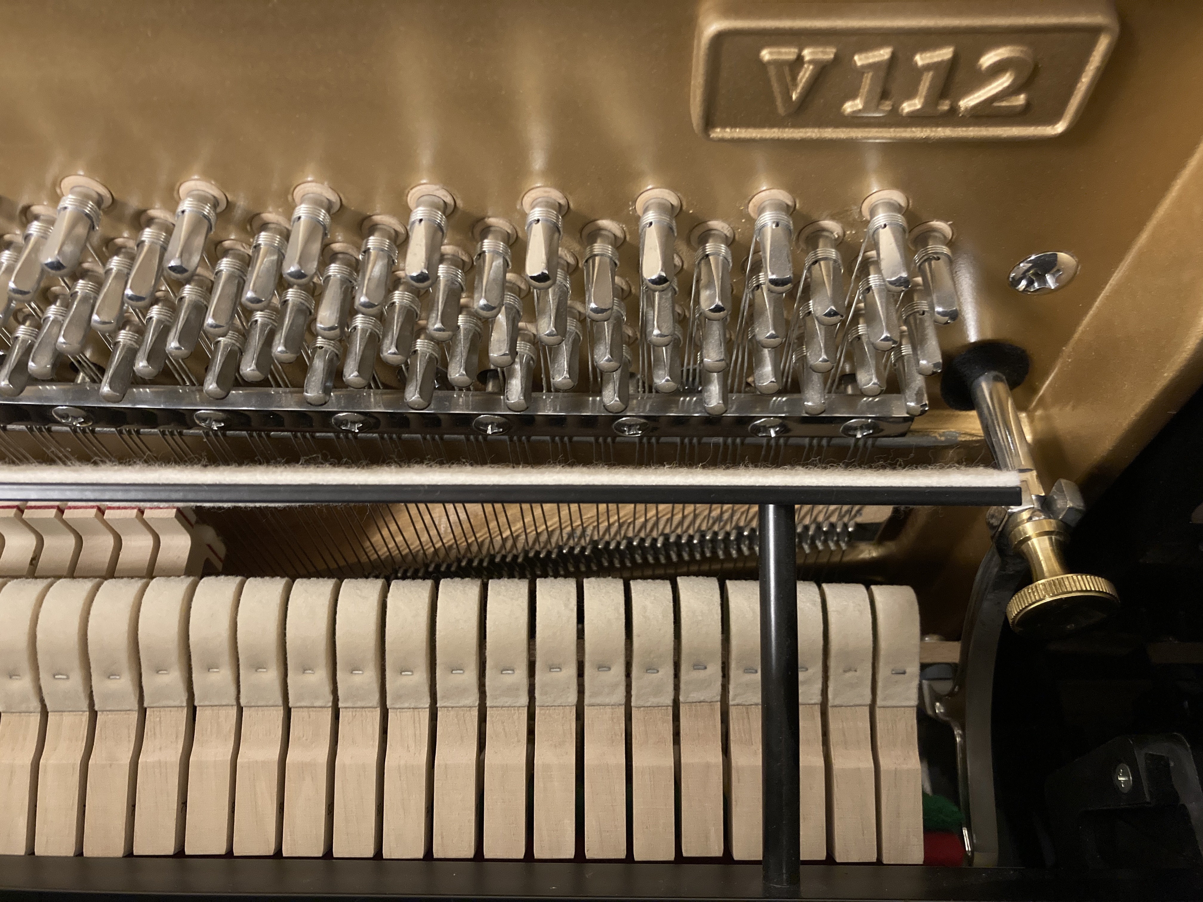 Klavier Vision V 112